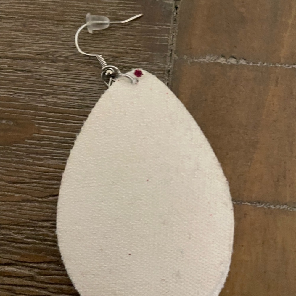 2/$10 Leather laser cut flamingo earrings - Picture 3 of 3